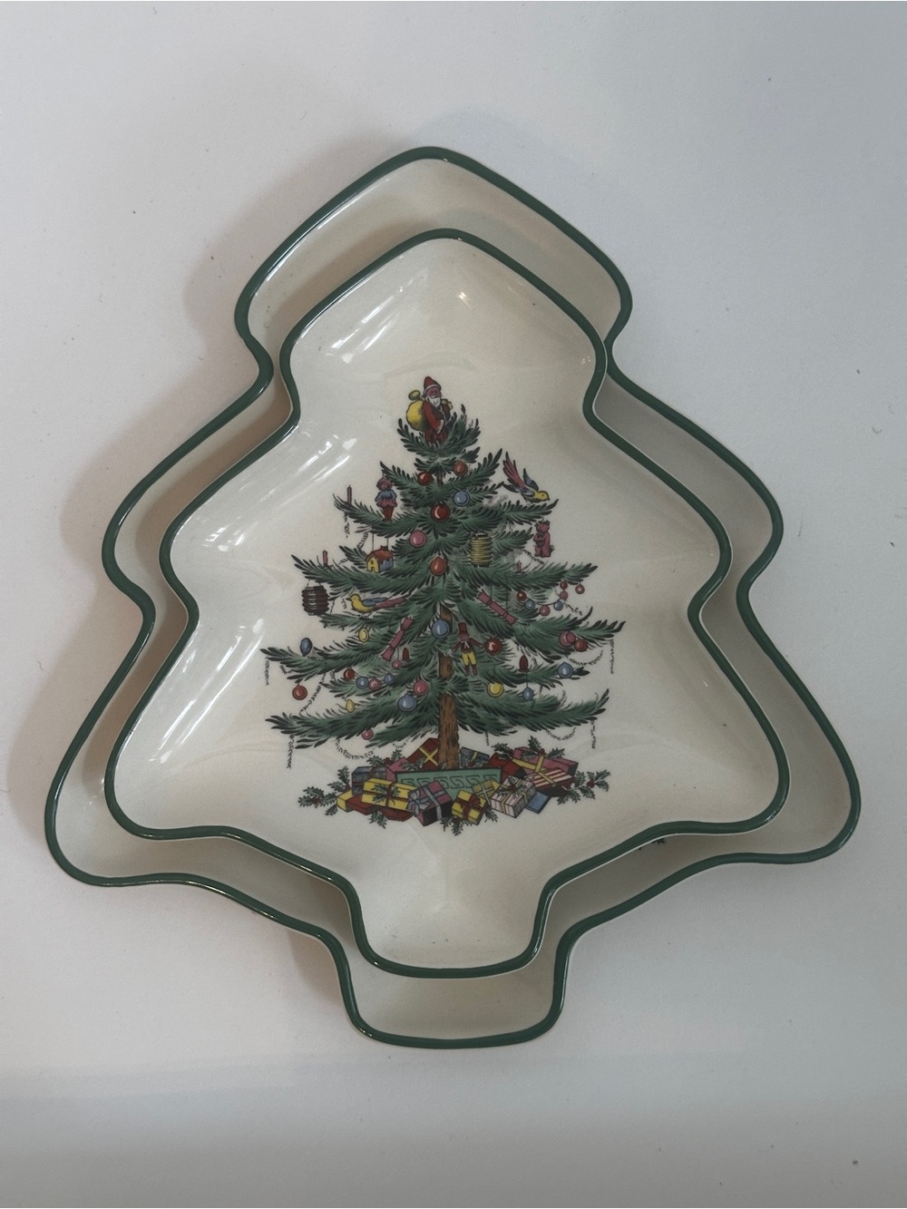 Spode Tree-Shaped Dish Pair with Green Trim